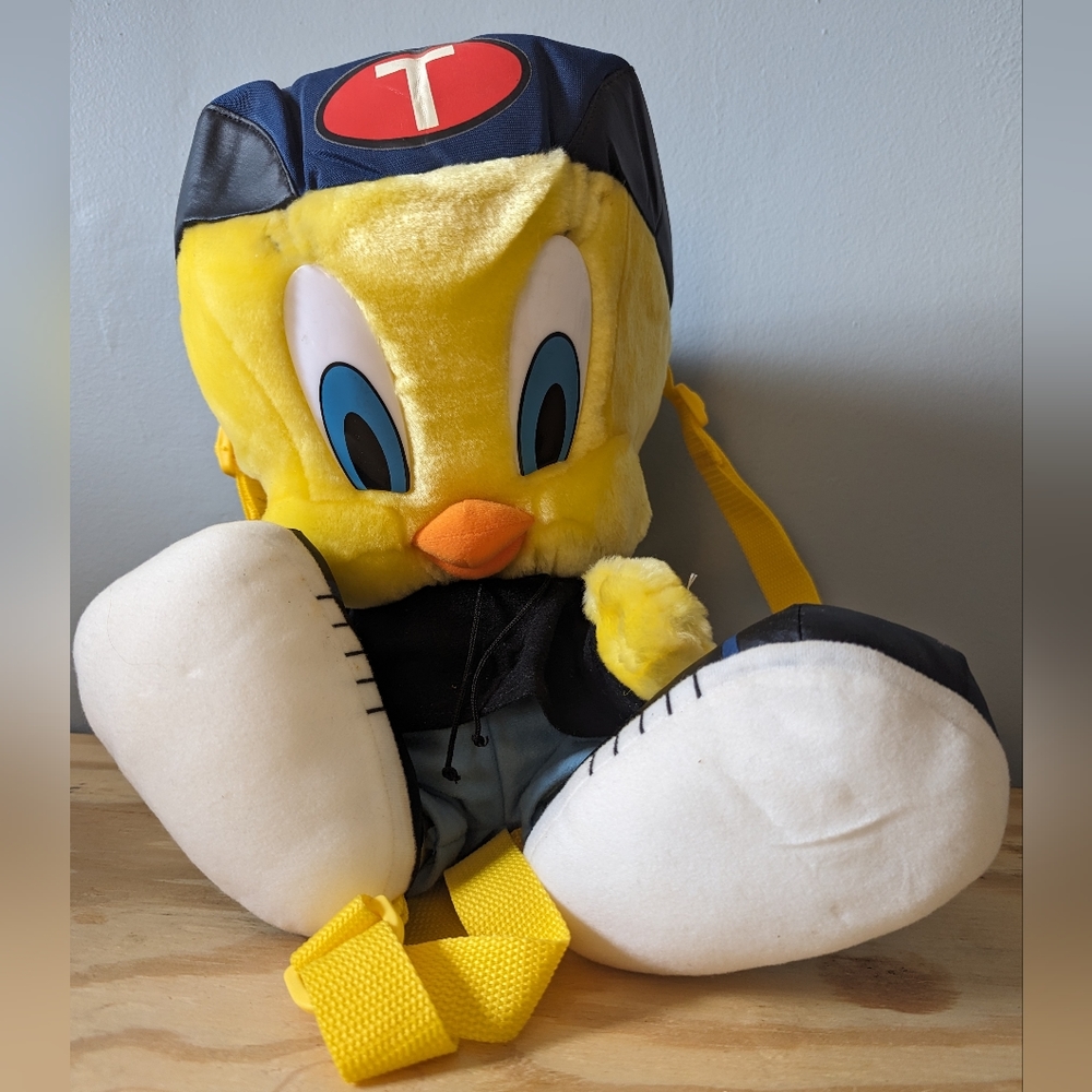 Vintage Y2K Tweety Backpack